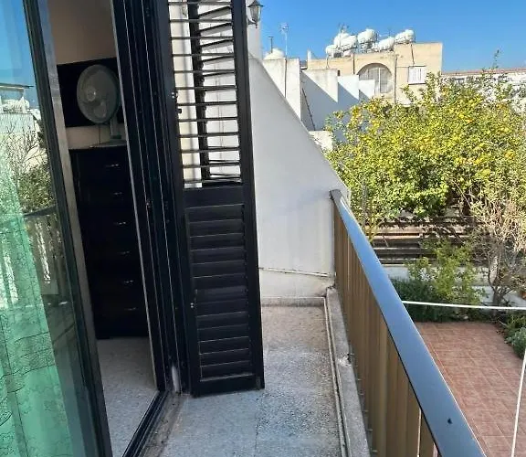 아파트 Two Floor Maisonette By The Sea 프로타라스